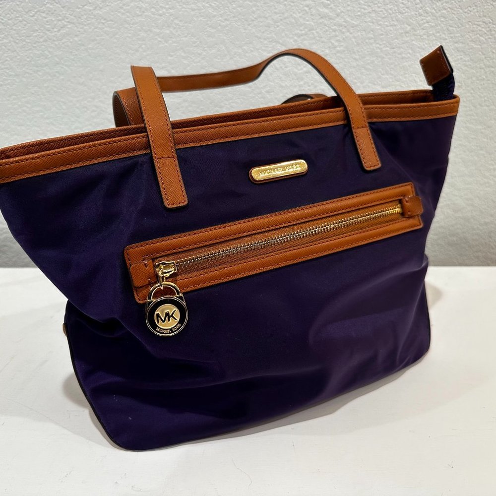 Michael Kors Tote